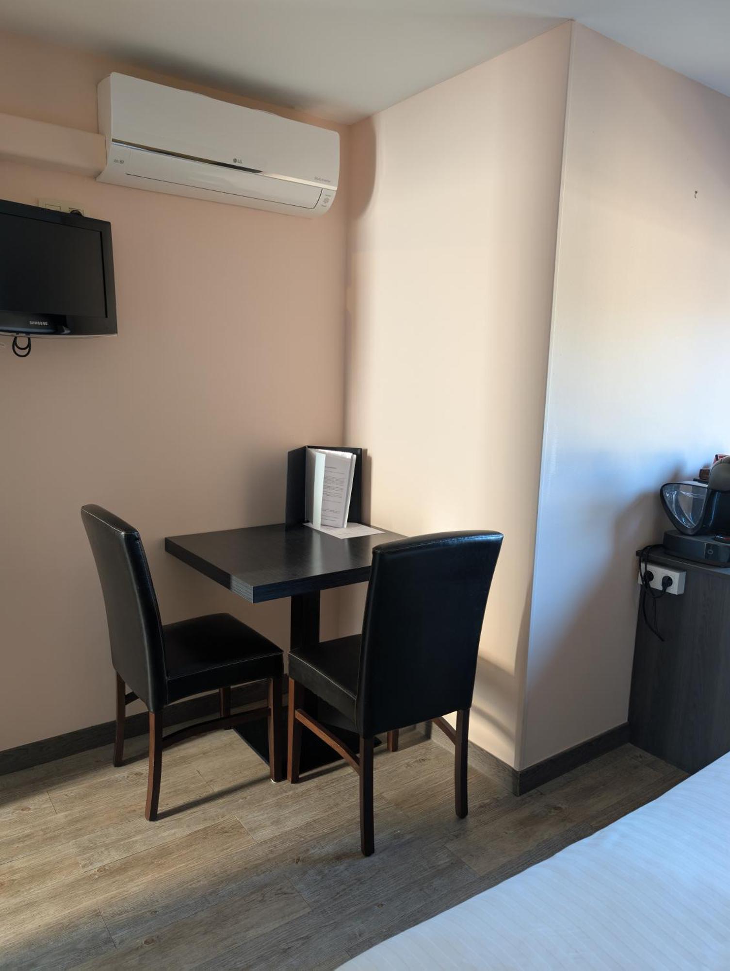 A Fleur De Couette Hotel Auvelais Ngoại thất bức ảnh